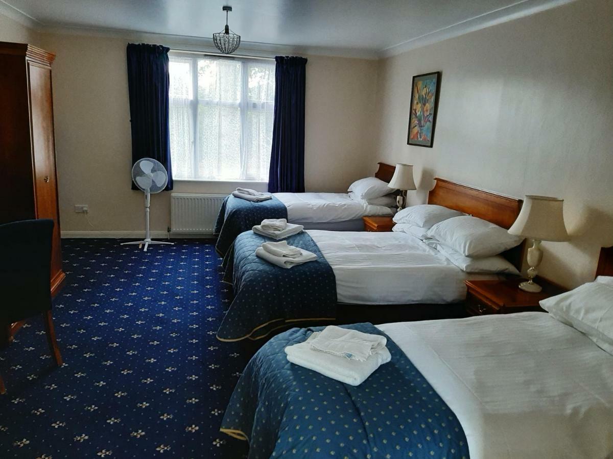 The Pilgrim'S Guest House Нюбъри Екстериор снимка